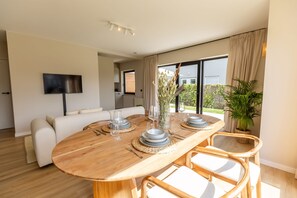 Apartment | 2 bedrooms, Internet