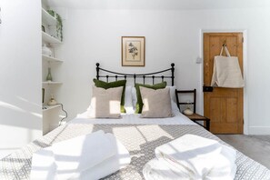 獨棟房屋 | 2 間臥室、書桌