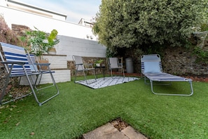 2 bedrooms, desk - Host Stay Centurion House (Brighton)