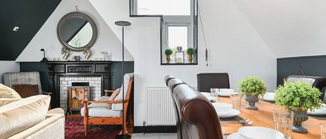 อพาร์ทเมนท์ | 3 ห้องนอน