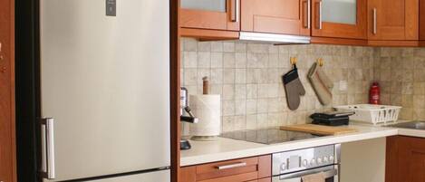 公寓 | 2 多间卧室、办公桌