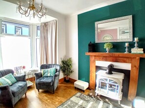 Apartment - Happy Days Stays Ty Hapus (Bridgend)