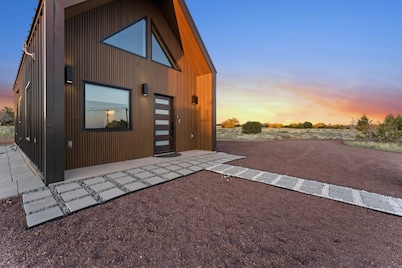 NEW Luxe Chic Tiny Home Near Grandcanyon S Rim
