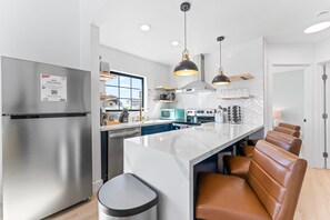 House | 2 bedrooms - NEW Luxe Chic Tiny Home Near Grandcanyon S Rim (Williams)