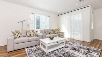 Apartment | 1 bedroom, Internet