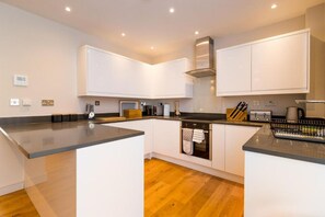 Leilighet | 6 soverom