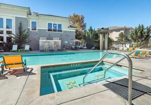 1 habitación y acceso a internet