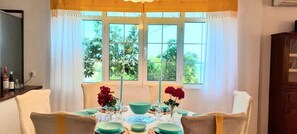 2 bedrooms - Emphasis Traditional House (Amari)