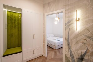 2 bedrooms, Internet