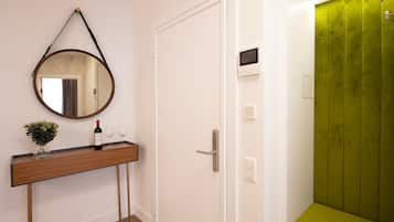 Apartment | 2 bedrooms, Internet