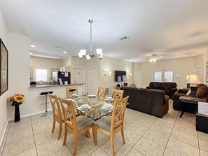 House | 4 bedrooms - Walk to Silver Spurs Rodeo and Heritage Park (Kissimmee)