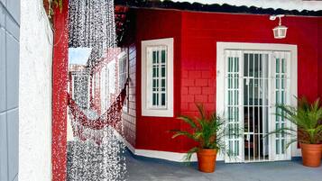 Rumah, Boleh Merokok | 2 kamar tidur