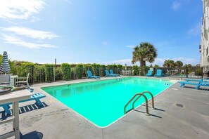 Pool - Carolina Beach Condo w/ Marina View, on Boardwalk (Carolina Beach)