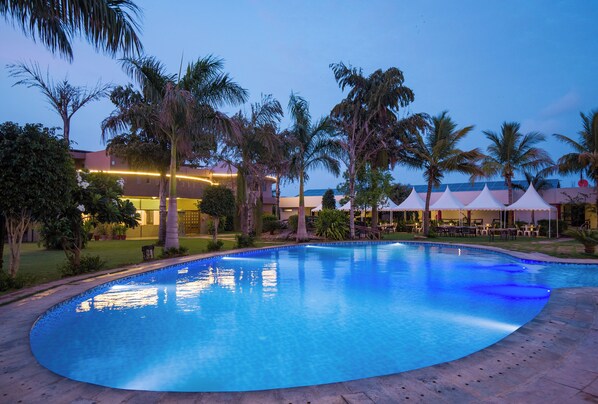 Outdoor pool