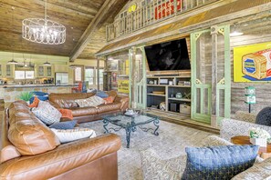 TV, fireplace, books, stereo