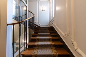 Apartment | 5 bedrooms, Internet