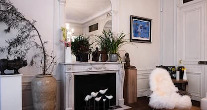 Luxury 5BR House Close to the Arc de Triomphe