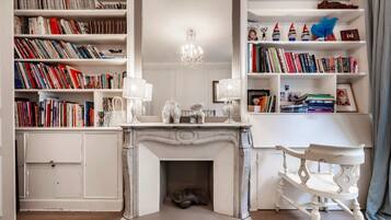 House, Smoking | 5 bedrooms, Internet