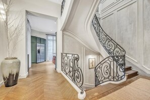 5 chambres, Internet