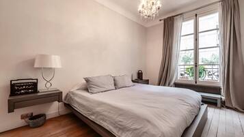 House, Smoking | 5 bedrooms, Internet