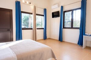 2 Schlafzimmer, Schreibtisch, WLAN, Bettwäsche