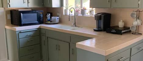 Microwave, oven, stovetop, dishwasher