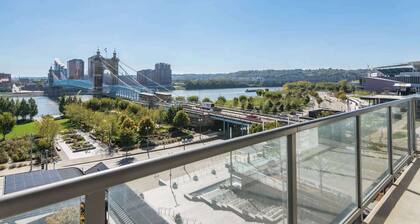 CozySuites - Current at the Banks