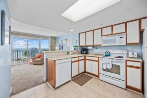 Fridge, microwave, dishwasher, coffee/tea maker