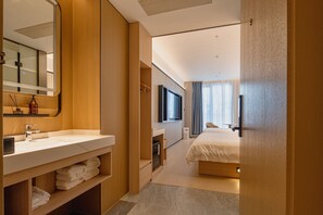 Living area - Dayin Serene Garden Hotel - Shanghai Hongqiao North Xinjing Metro Station (Shanghai)
