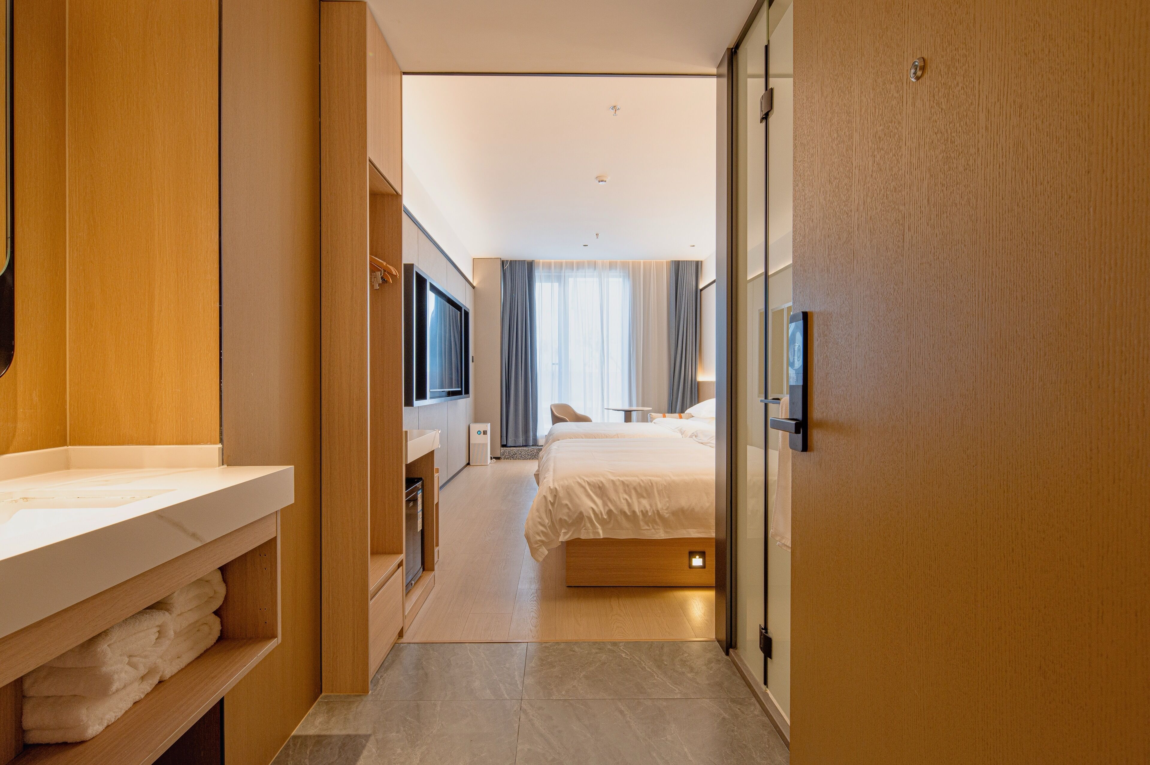 Family Twin Room with Courtyard View (1.2m & 1.8m Beds) | Living area | Printers