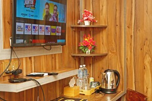 Deluxe Double Room, City View | Soundproofing, free WiFi - Hotel FIve Season Inn (Kathmandu)
