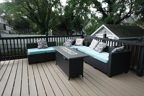 Cozy Retreat near Downtown Philly, UPenn, Sleeps 8, QBed, Fast Wi-Fi