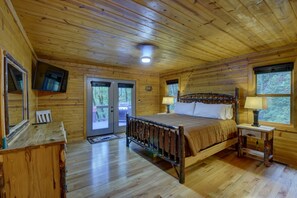 4 bedrooms, WiFi - Hideaway Cabin - Georgia Mountain Escape (Clayton)