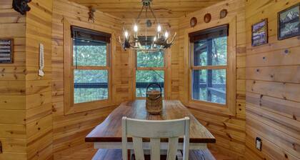 Hideaway Cabin - Georgia Mountain Escape