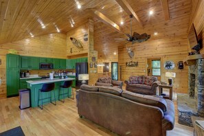 TV connectée, cheminée