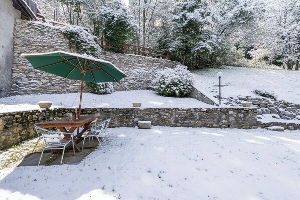 Outdoor dining - Relax In Pineta (Oulx)