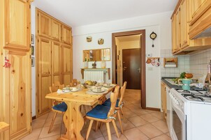 Appartamento Standard, camere multiple (Relax In Pineta) | Ristoranti