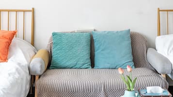 Standard Apartment | Free WiFi, bed sheets