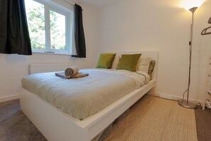 1 bedroom, iron/ironing board, free WiFi