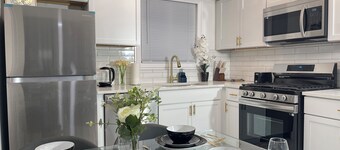Entire Cozy Home + Free Parking + Fast Wi-Fi & Located in central area