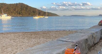 The Special House - Ettalong Beach