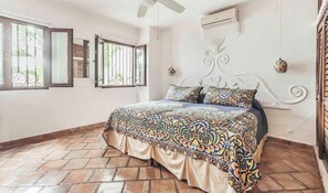 2 chambres, fer et planche à repasser, lit parapluie, Wi-Fi gratuit