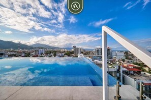 Pool - Great Design 1BR Condo - Rooftop pool (Puerto Vallarta, Jal.)
