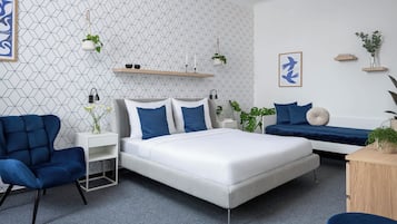 Tripla Superior | Minibar, culle/letti per bambini (gratuiti), Wi-Fi gratuito, lenzuola