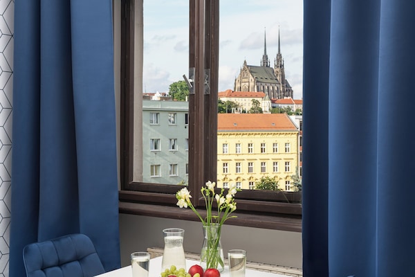 Kamar Triple Superior | Minibar, tempat tidur bayi gratis, Wi-Fi gratis, dan seprai linen