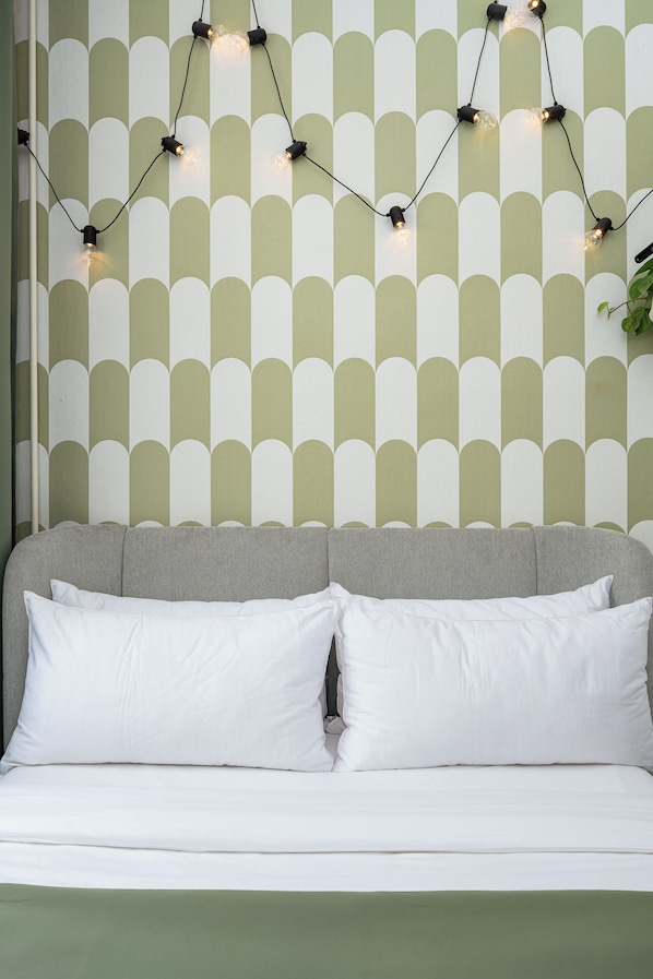 Minibar, cunas gratuitas, wifi gratis y ropa de cama