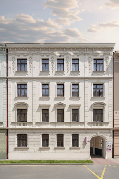 Riverside Hotel by Goodnite cz
