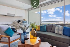 Smart TV - New 2BR APT - Beach Access - Pool - GYM - Jacuzzi (Nuevo Vallarta)