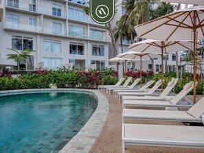 Pool - Luxury 2 BR Condo Near Beaches - Pools - Gym (Las Jarretaderas)