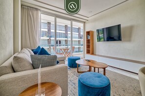 Tv och kontor